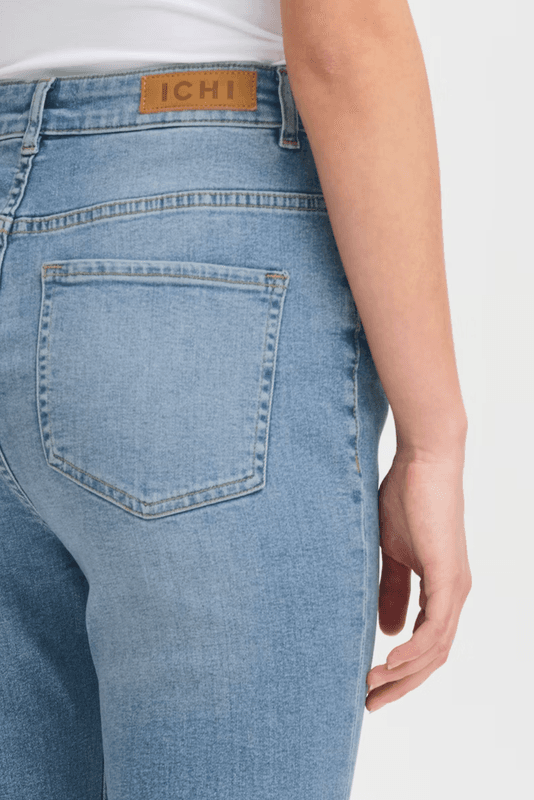 Twiggy Flared High Waist Jeans