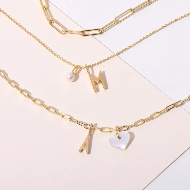 Letter 10mm for initial necklace A-Z (18K Goldplated) - E